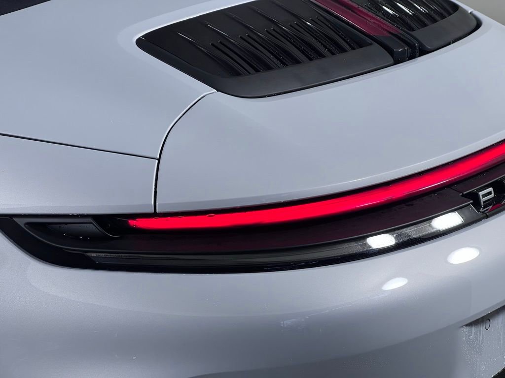 Certified 2026 Porsche 911 Carrera image 17