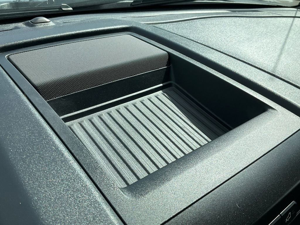 Used 2020 Ford F150 XLT w/ Equipment Group 302A Luxury image 8