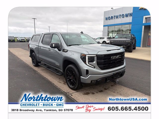 Used 2023 GMC Sierra 1500 Elevation w/ Elevation Premium Package AWD/4WD image 5
