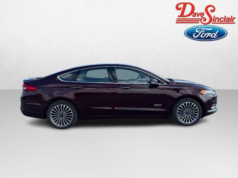 Used 2017 Ford Fusion Energi Titanium FWD image 5