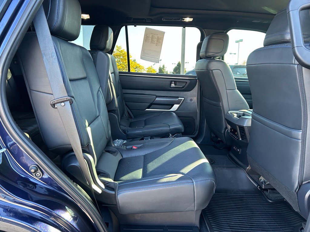 Used 2025 Toyota Sequoia Platinum AWD/4WD image 30