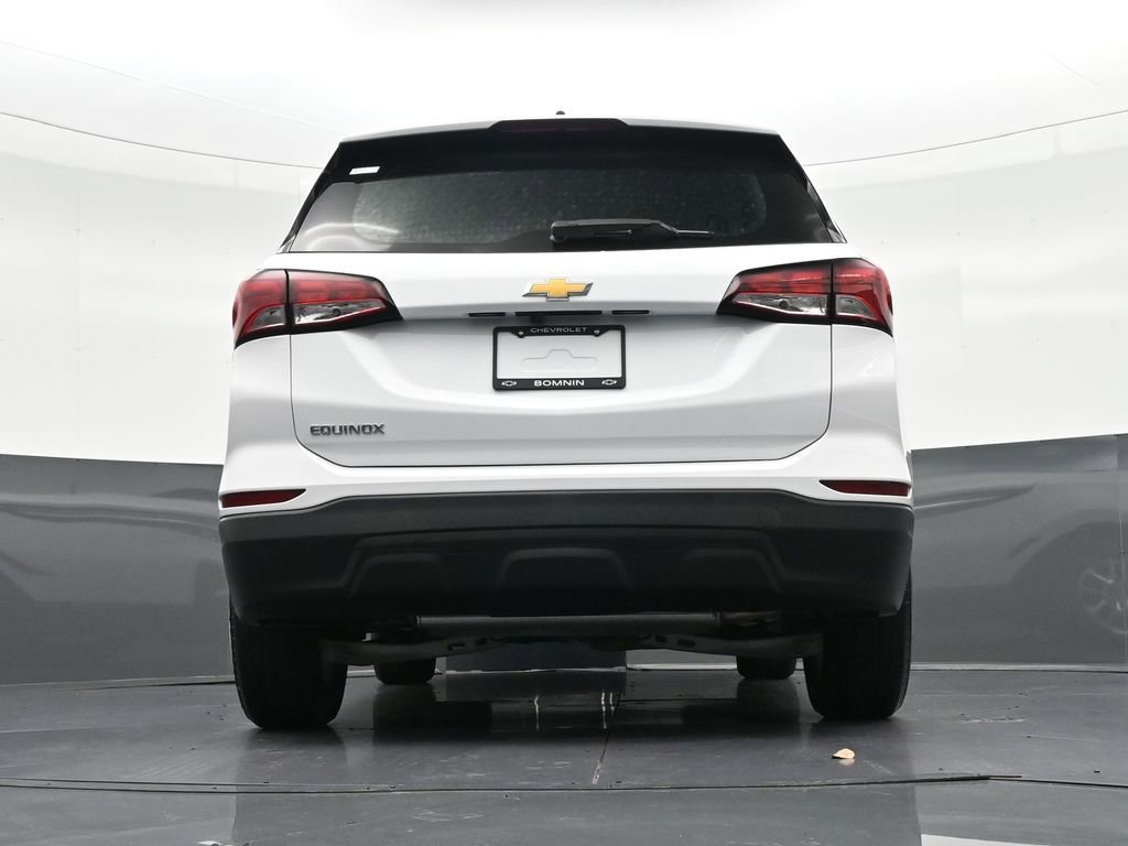 Used 2022 Chevrolet Equinox LS image 30
