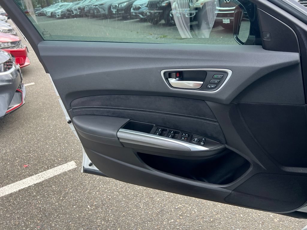 Used 2019 Acura TLX w/ Technology & A-SPEC Package FWD image 17