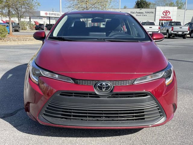 Used 2025 Toyota Corolla LE FWD image 8