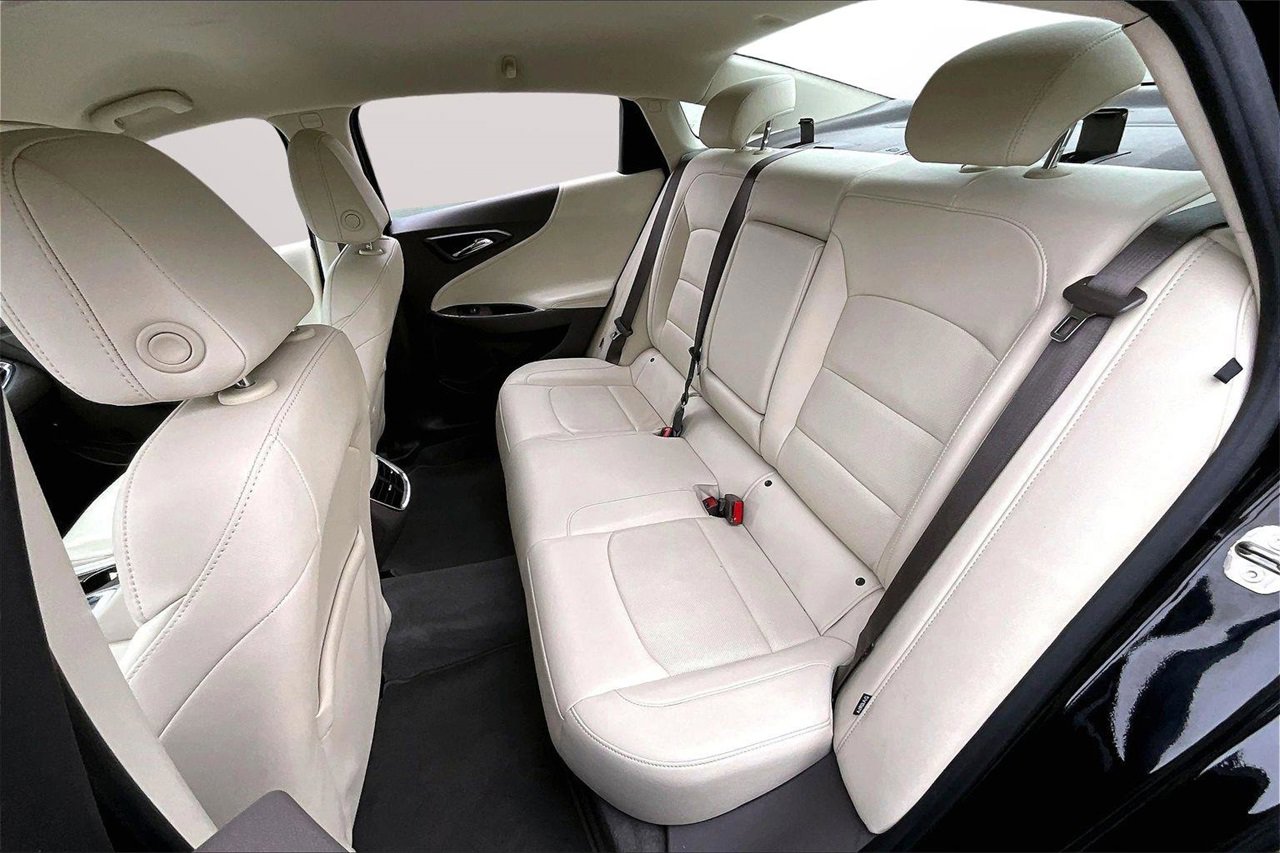 Used 2024 Chevrolet Malibu LT image 22