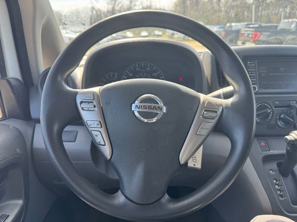 Used 2020 Nissan NV200 S image 15
