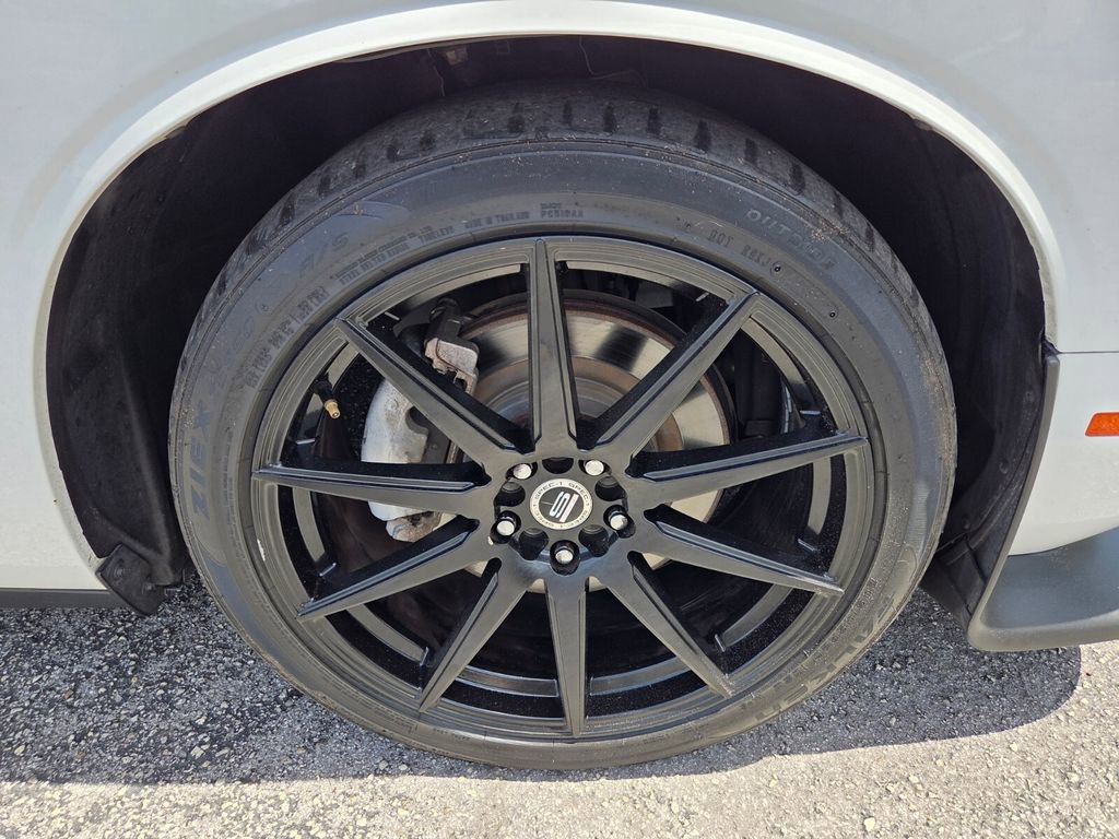 Used 2022 Dodge Challenger R/T image 19