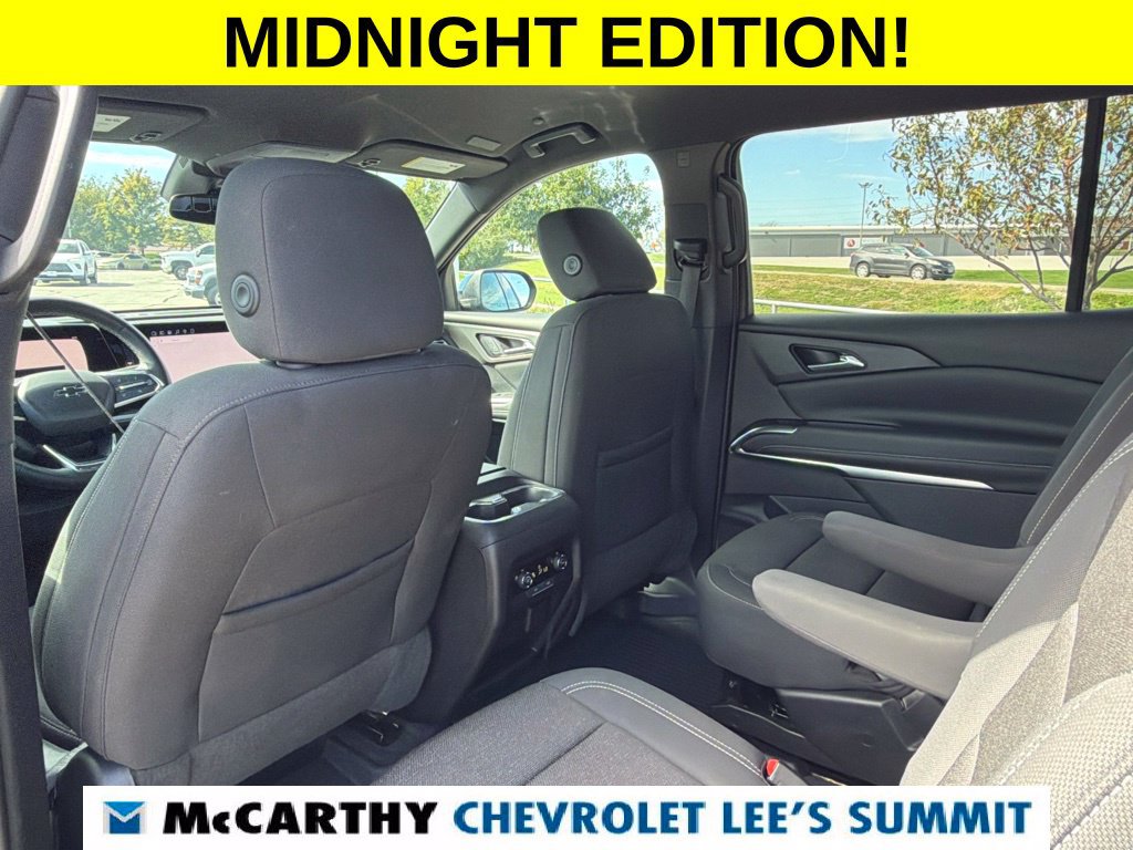 Used 2024 Chevrolet Traverse LT FWD image 40