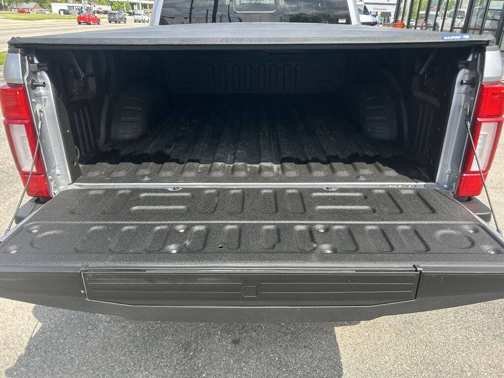 Used 2021 Ford F250 Lariat w/ Lariat Ultimate Package AWD/4WD image 11