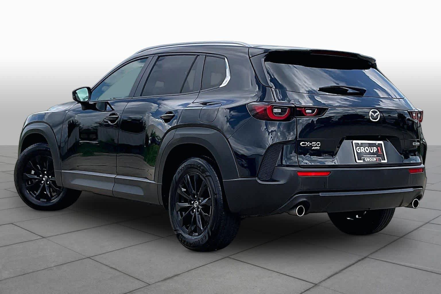 Used 2025 MAZDA CX-50 AWD 2.5 S w/ Preferred Package image 11