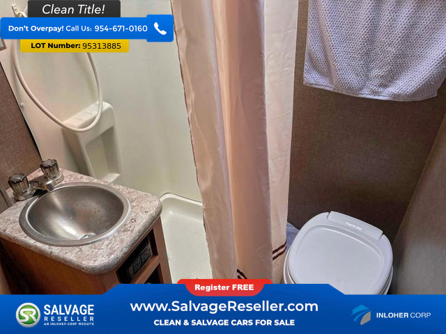 Used 2017 Mercedes-Benz Sprinter 3500 image 15