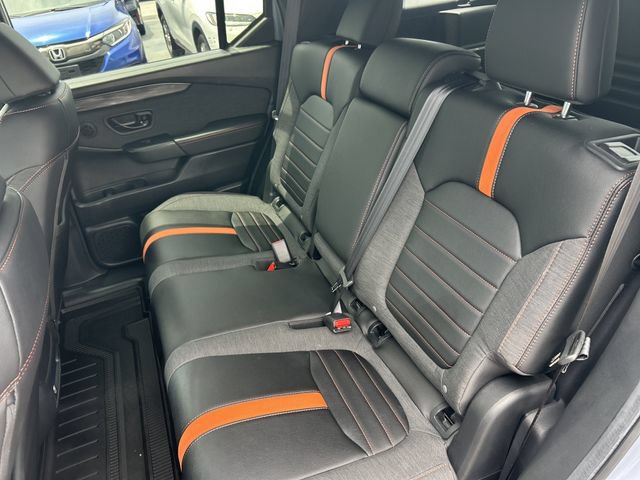 Certified 2026 Honda Passport TrailSport image 31