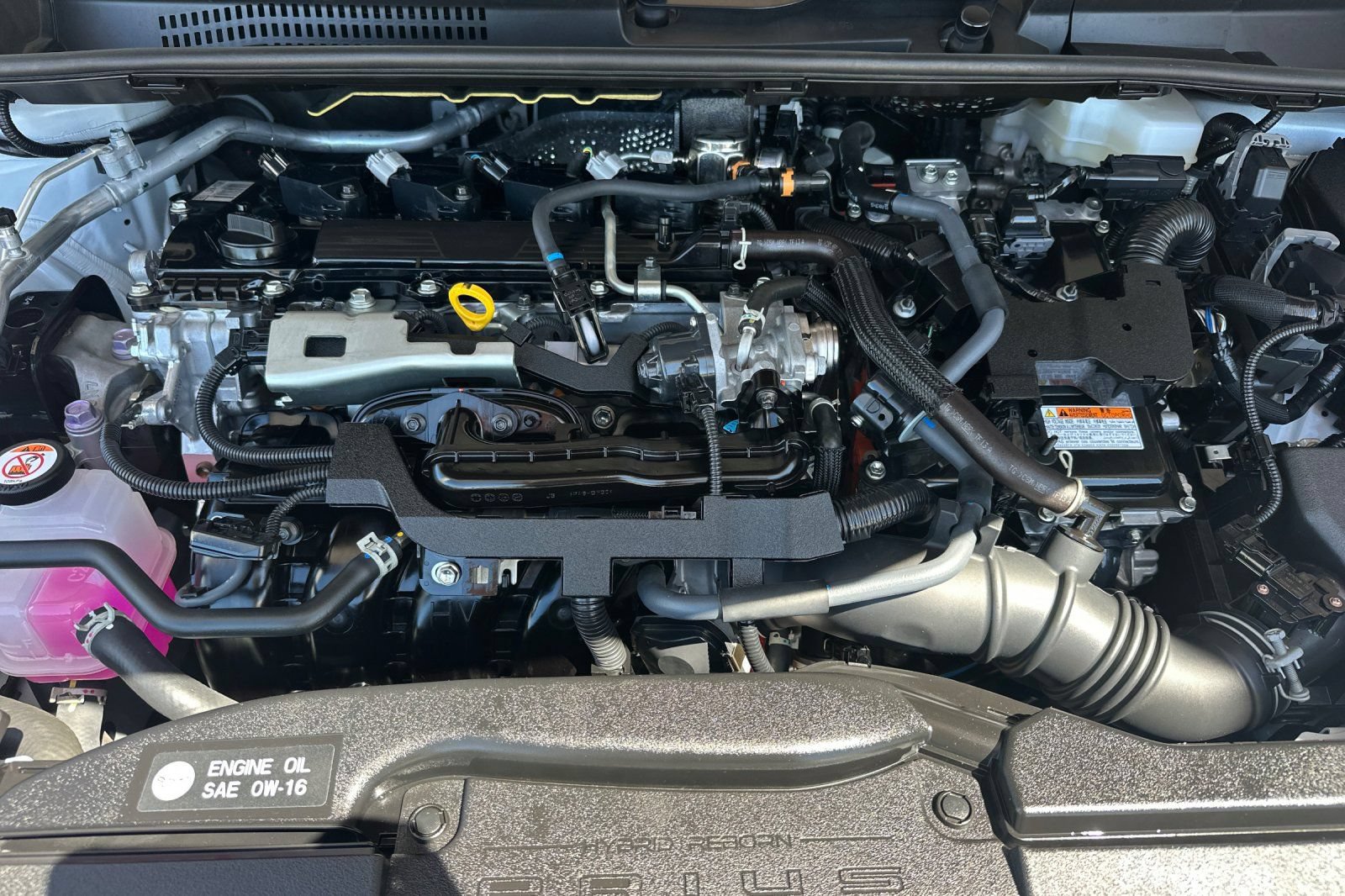 Certified 2023 Toyota Prius XLE FWD image 35