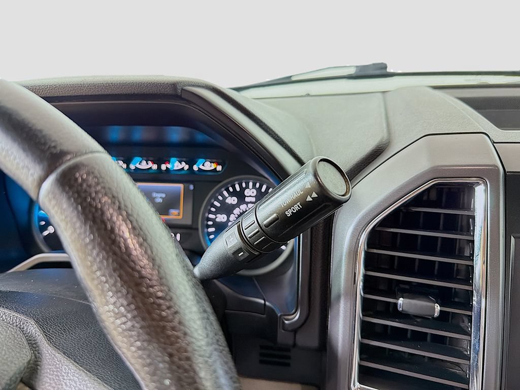Used 2016 Ford F150 XLT w/ Equipment Group 302A Luxury AWD/4WD image 34