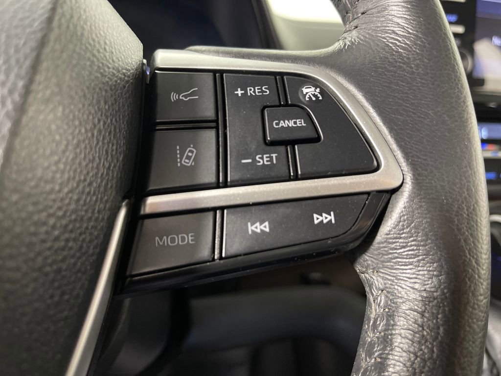 Certified 2024 Toyota Sienna XLE image 26