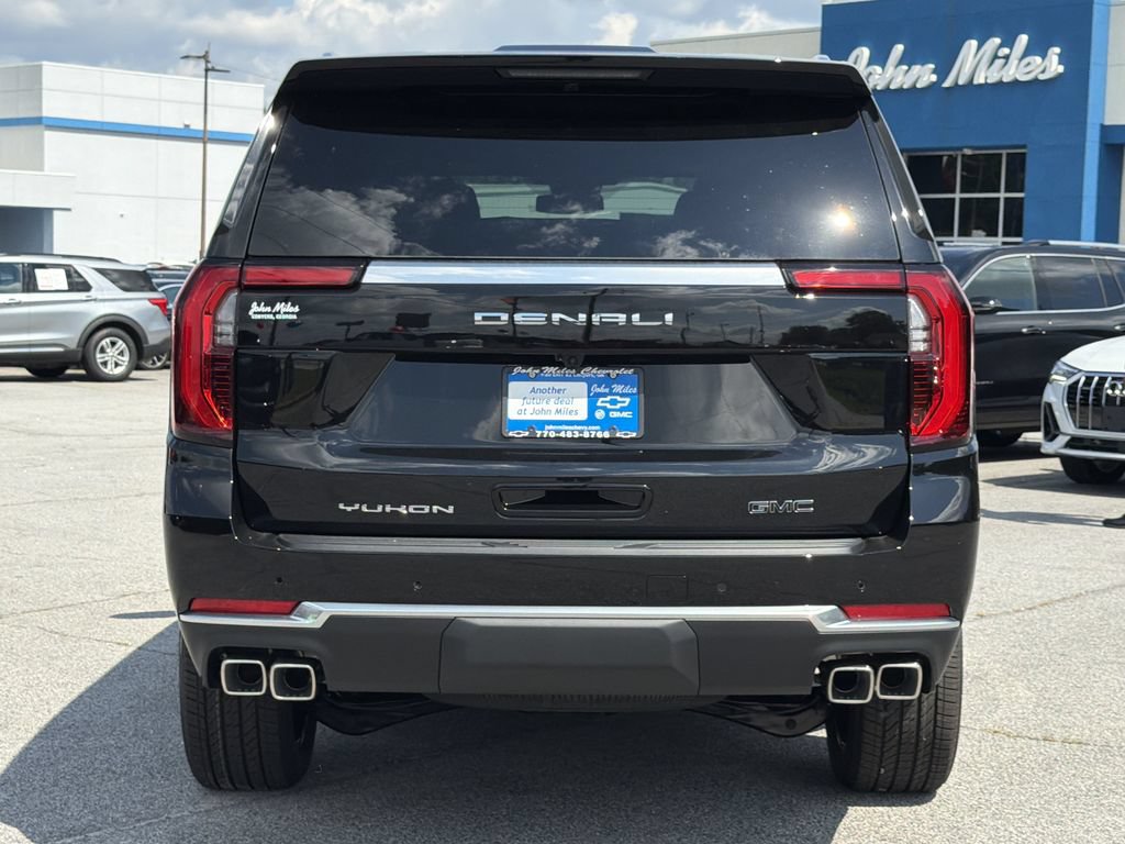 New 2026 GMC Yukon Denali w/ LPO, Floor Liner Package RWD image 23