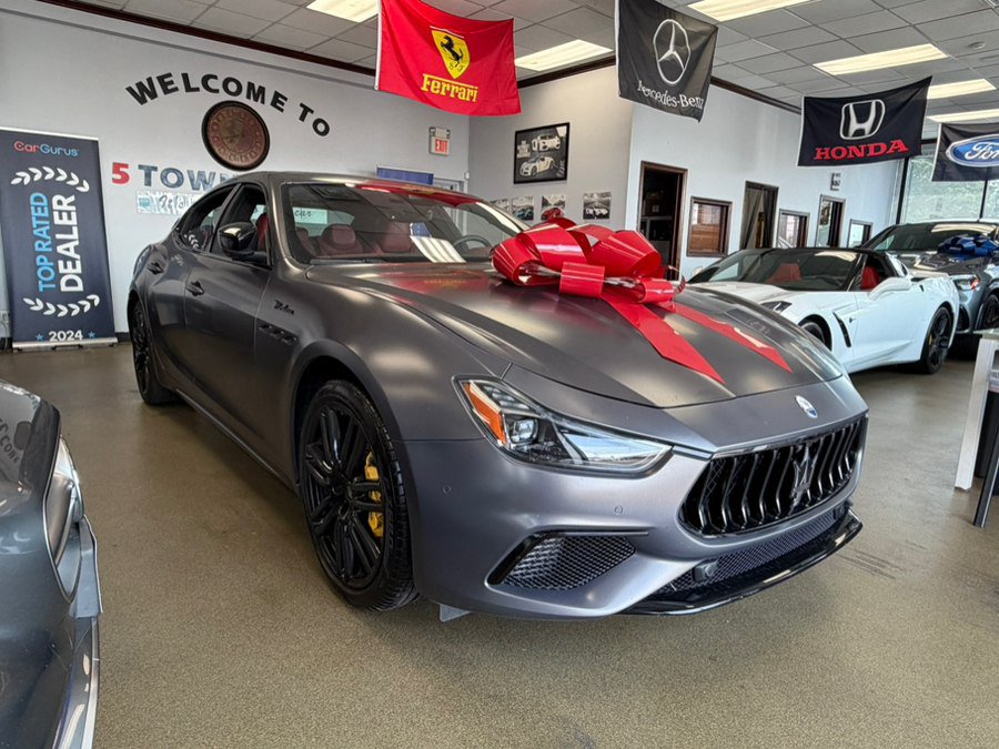 Used 2022 Maserati Ghibli Modena RWD image 3