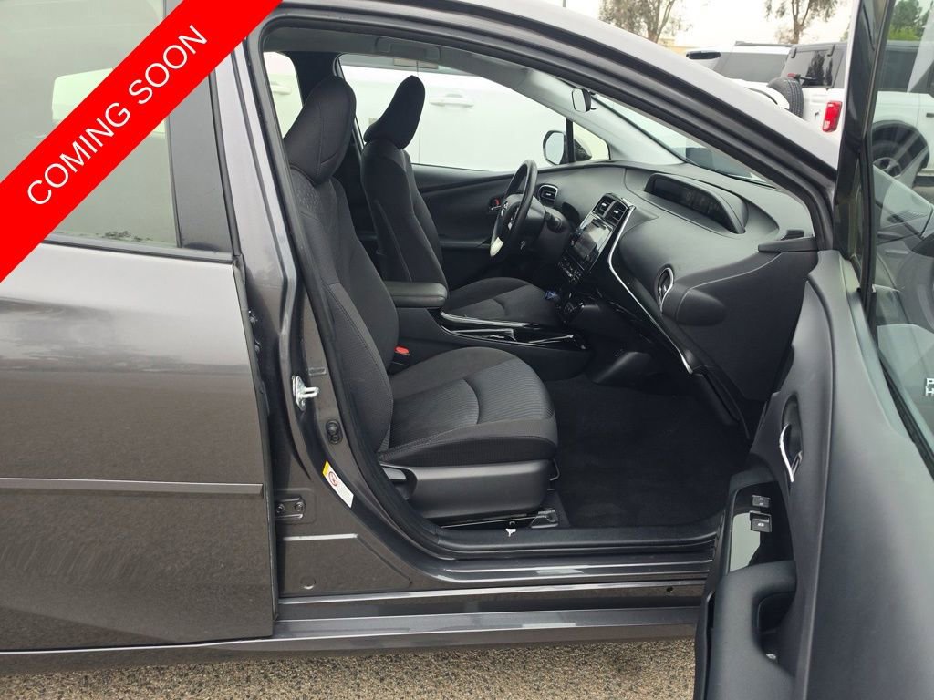 Used 2018 Toyota Prius Prime Plus FWD image 10
