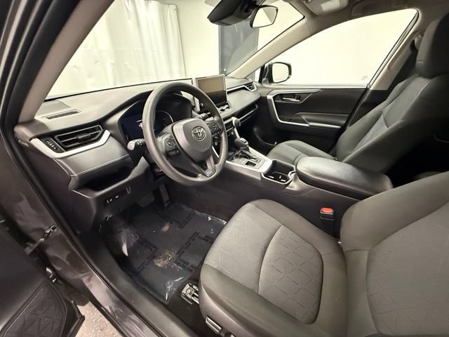 Certified 2025 Toyota RAV4 XLE AWD/4WD image 12