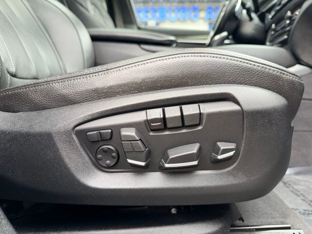 Used 2018 BMW X6 sDrive35i RWD image 13