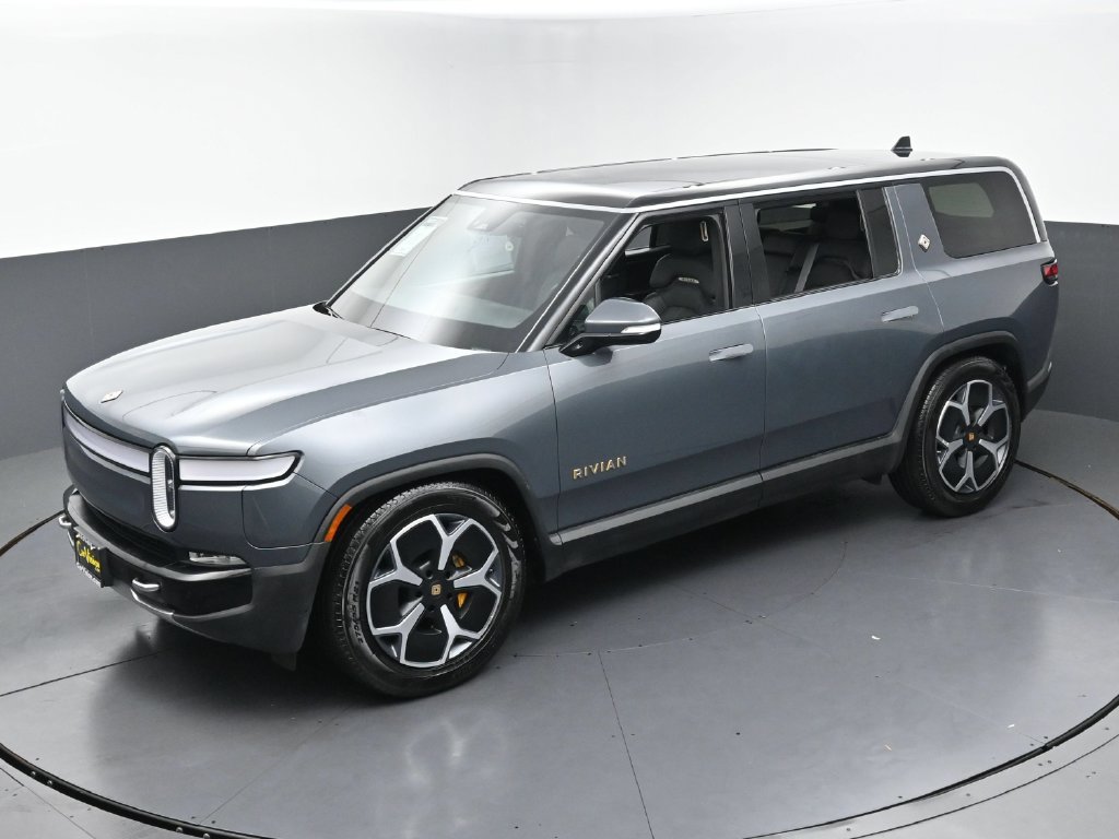 Used 2023 Rivian R1S Adventure Quad AWD/4WD image 39