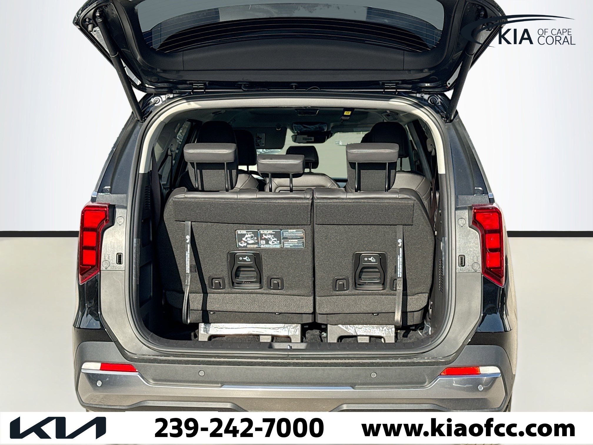 New 2026 Kia Carnival SX FWD image 11
