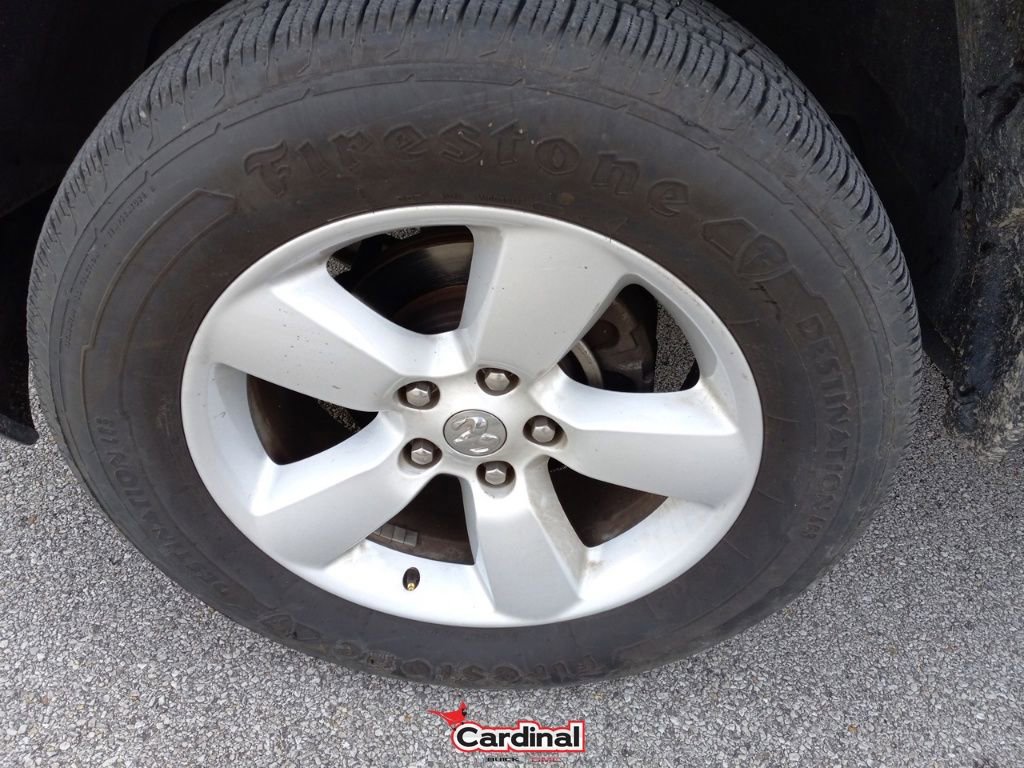 Used 2024 RAM 1500 Classic SLT image 15