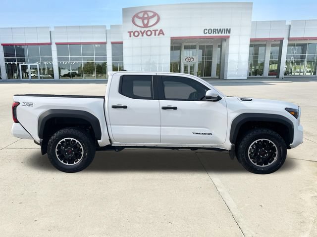 Used 2025 Toyota Tacoma TRD Off-Road w/ TRD Off Road Upgrade Package AWD/4WD image 7