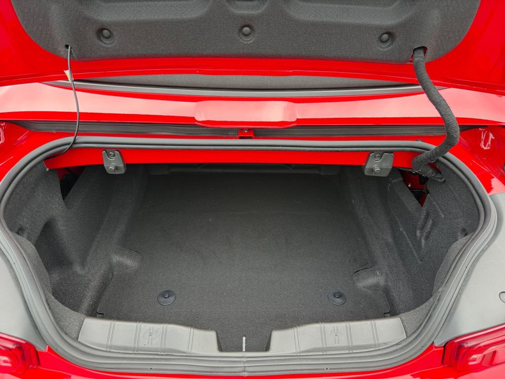 Used 2024 Chevrolet Camaro LT w/ Technology Package RWD image 24