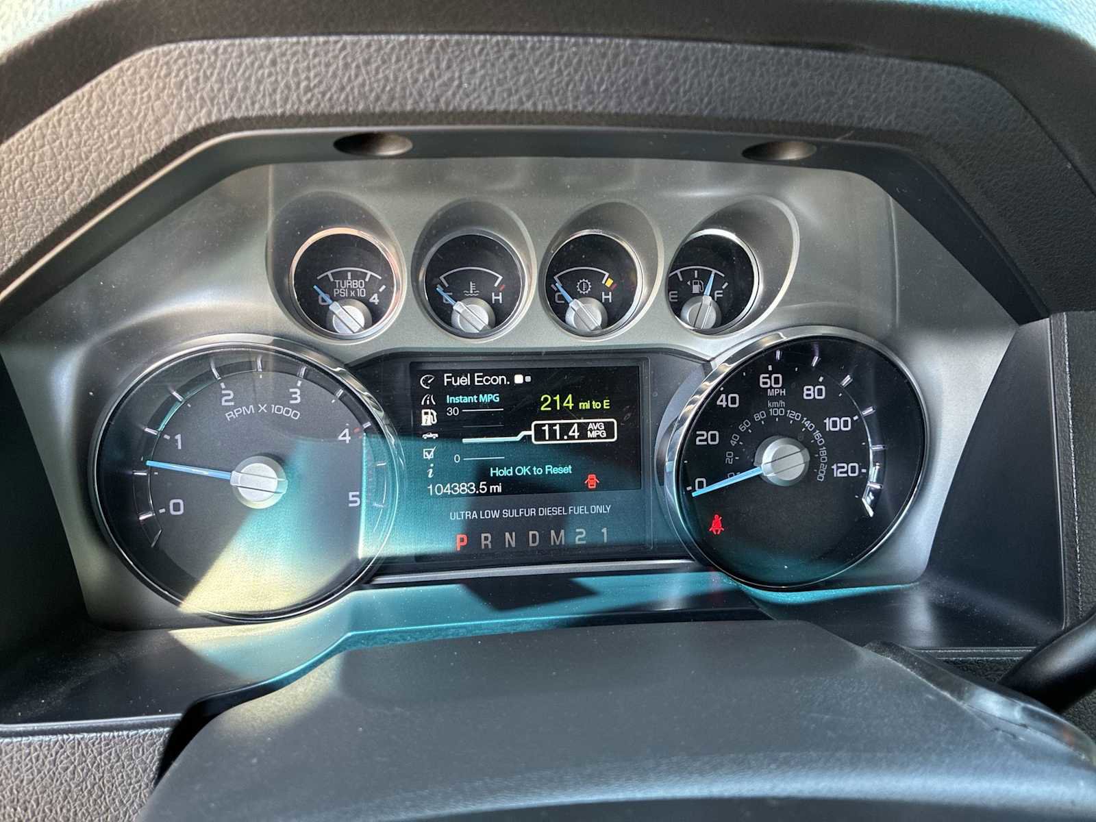 Used 2015 Ford F250 Lariat w/ Lariat Ultimate Package AWD/4WD image 9