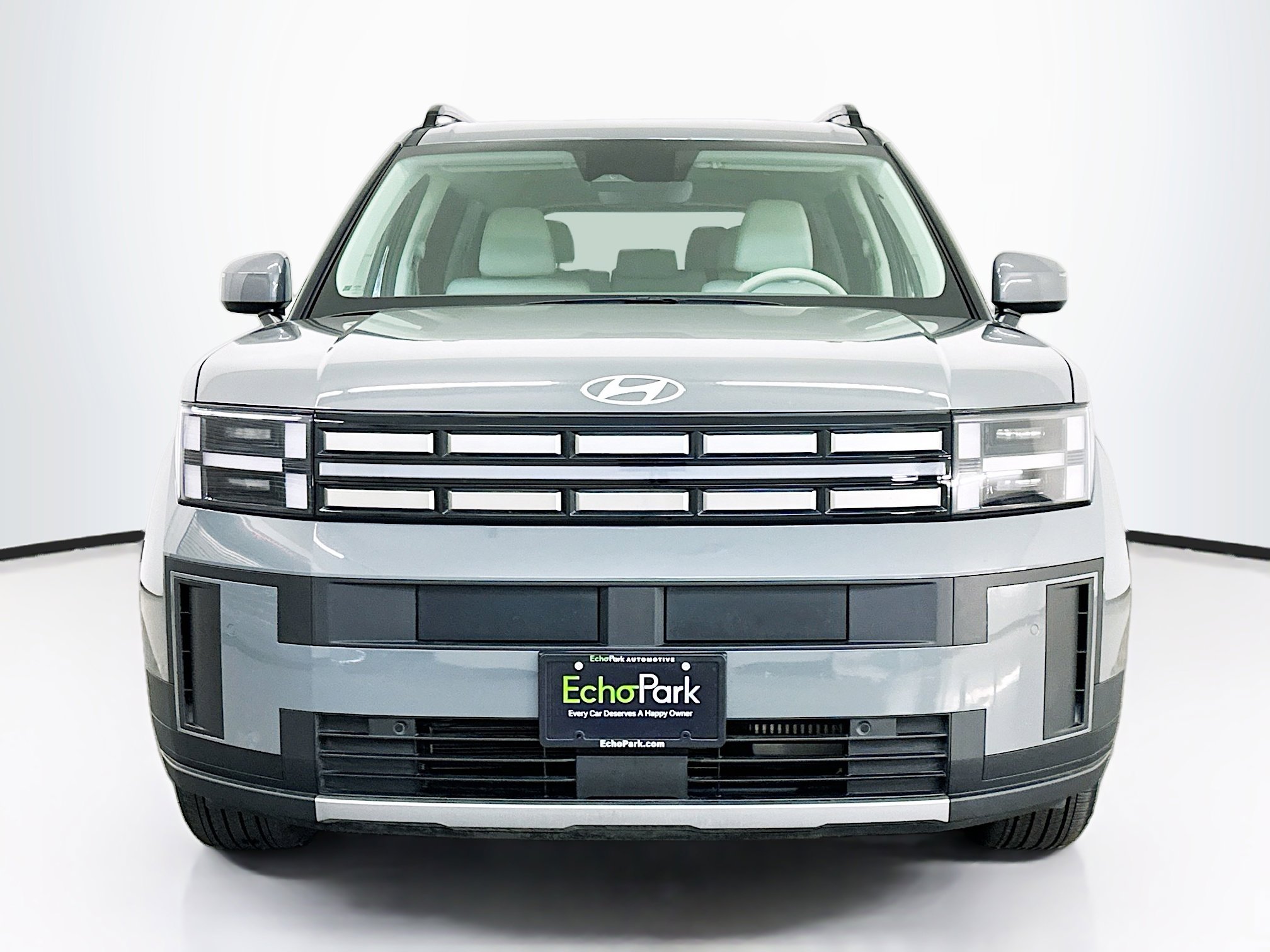 Used 2026 Hyundai Santa Fe SEL image 2