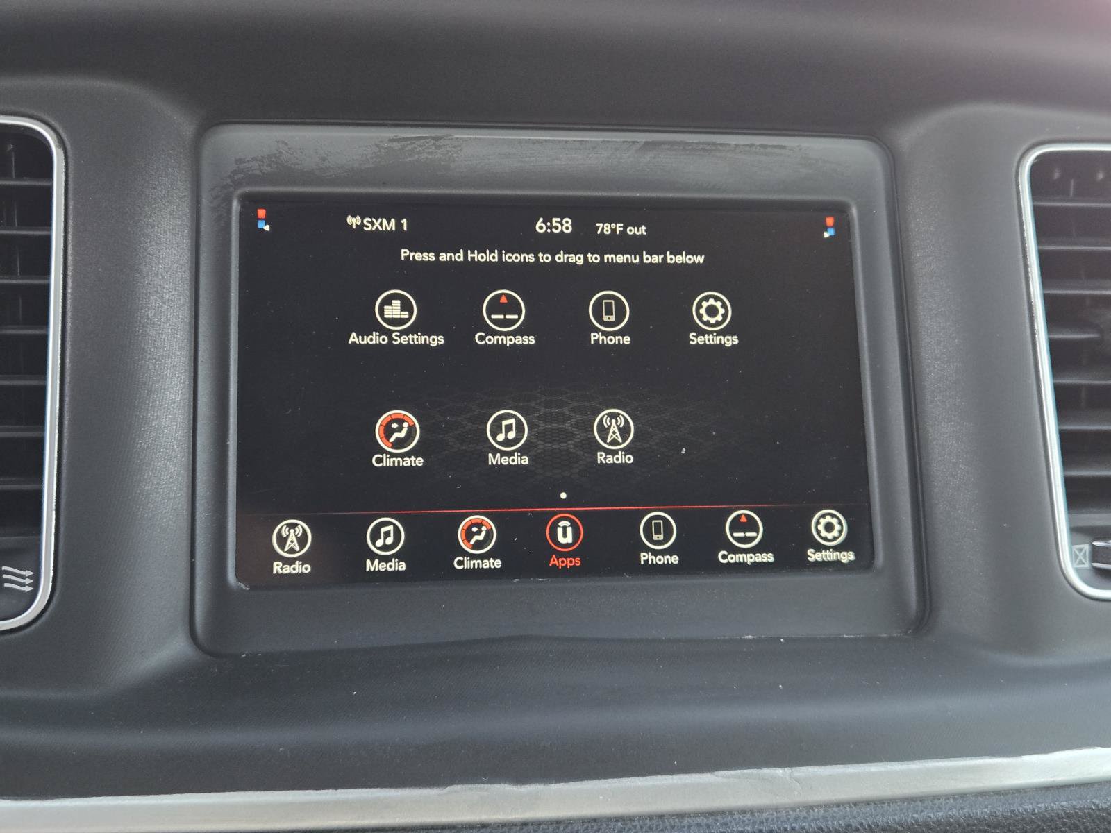 Used 2022 Dodge Charger SXT RWD image 7