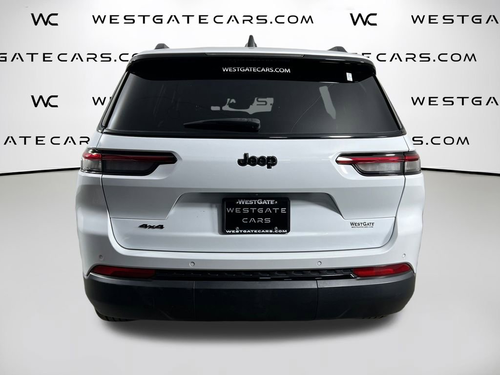 Used 2023 Jeep Grand Cherokee L Laredo image 7