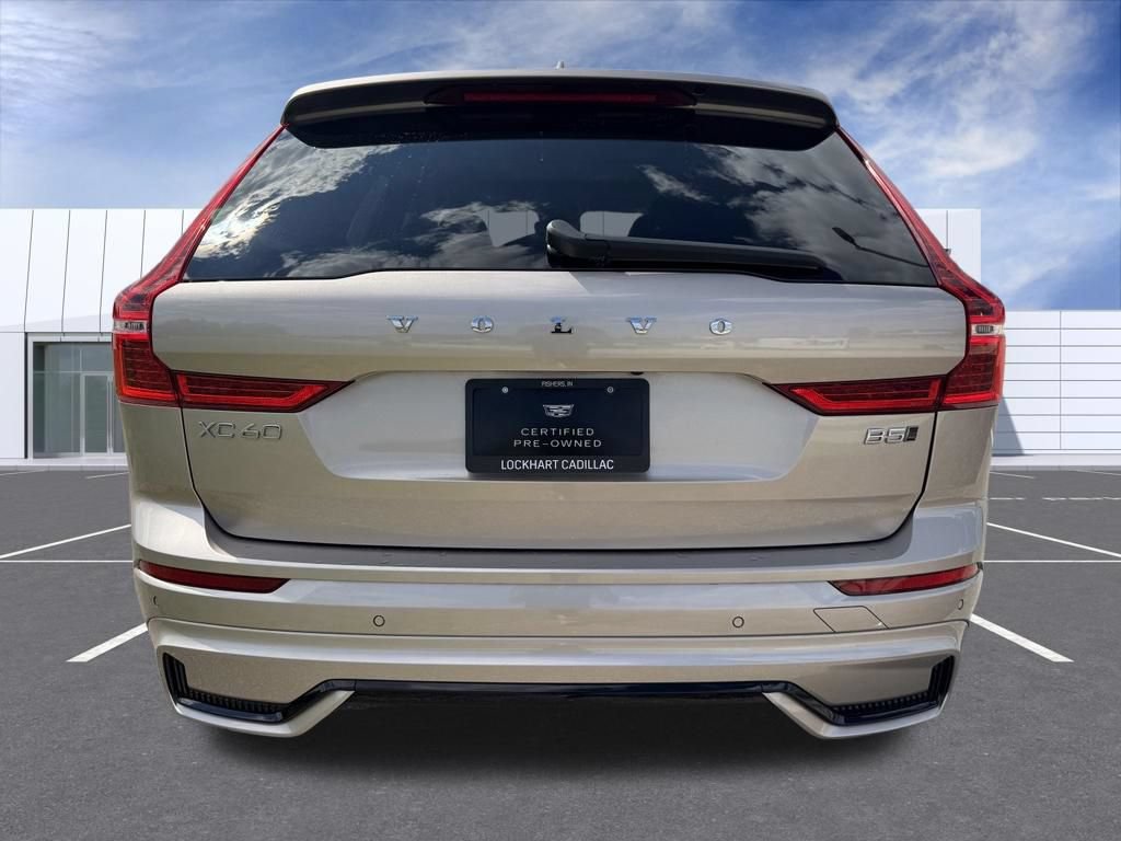 Used 2025 Volvo XC60 B5 Plus AWD/4WD image 10