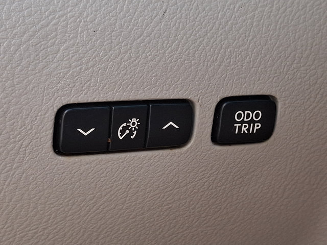 Used 2010 Lexus RX 350 2WD w/ Premium Pkg image 24