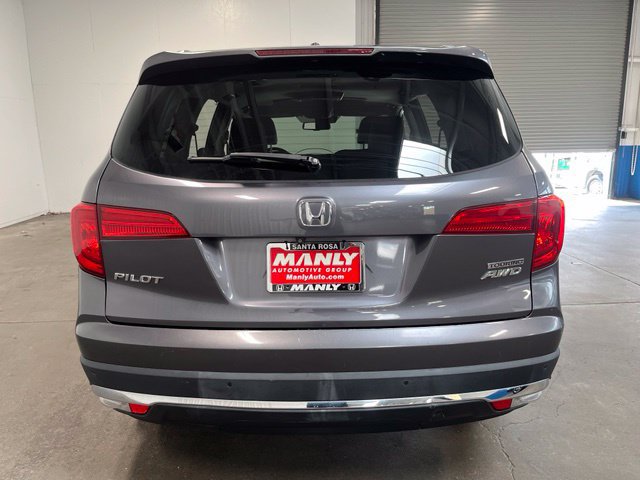 Used 2017 Honda Pilot Touring image 4