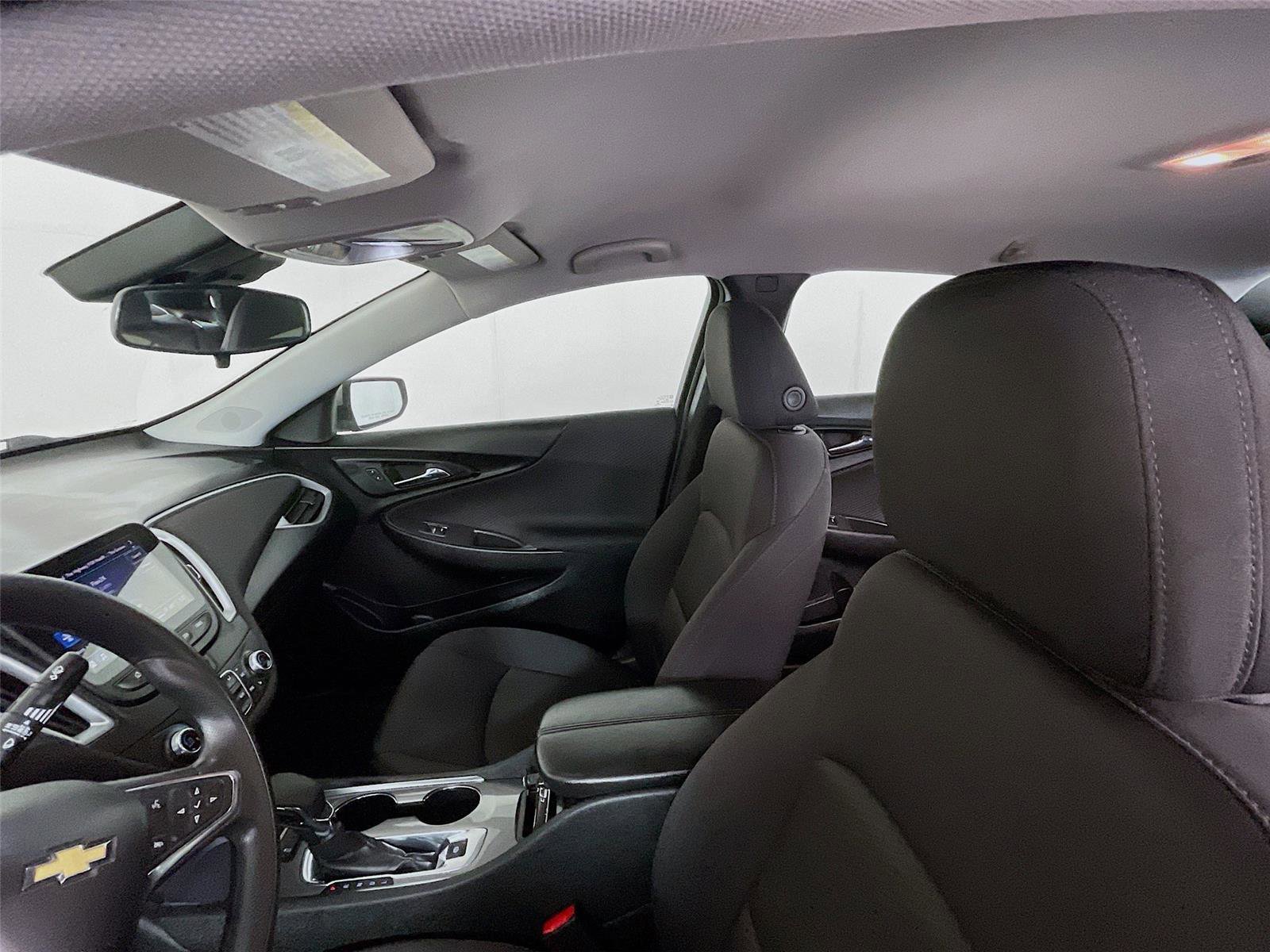 Used 2024 Chevrolet Malibu LT image 11