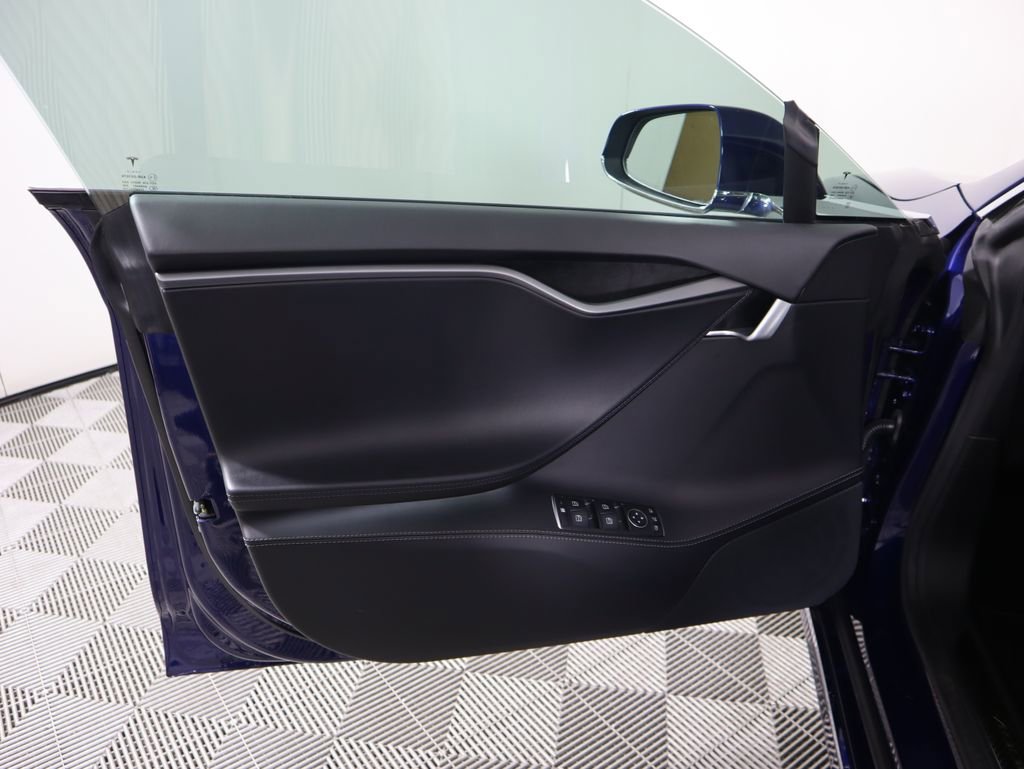 Used 2018 Tesla Model S 75D image 25