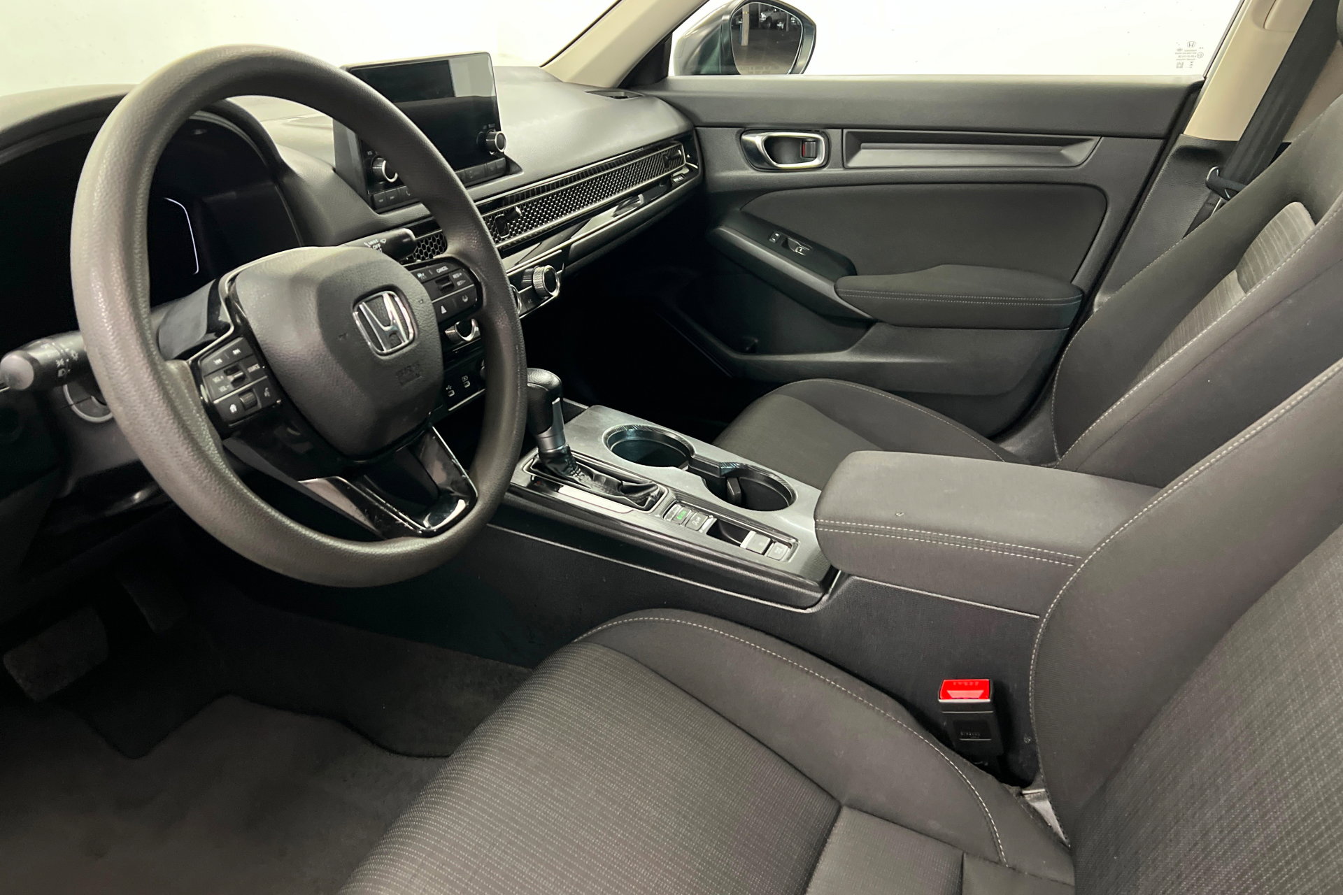 Used 2025 Honda Civic LX image 16