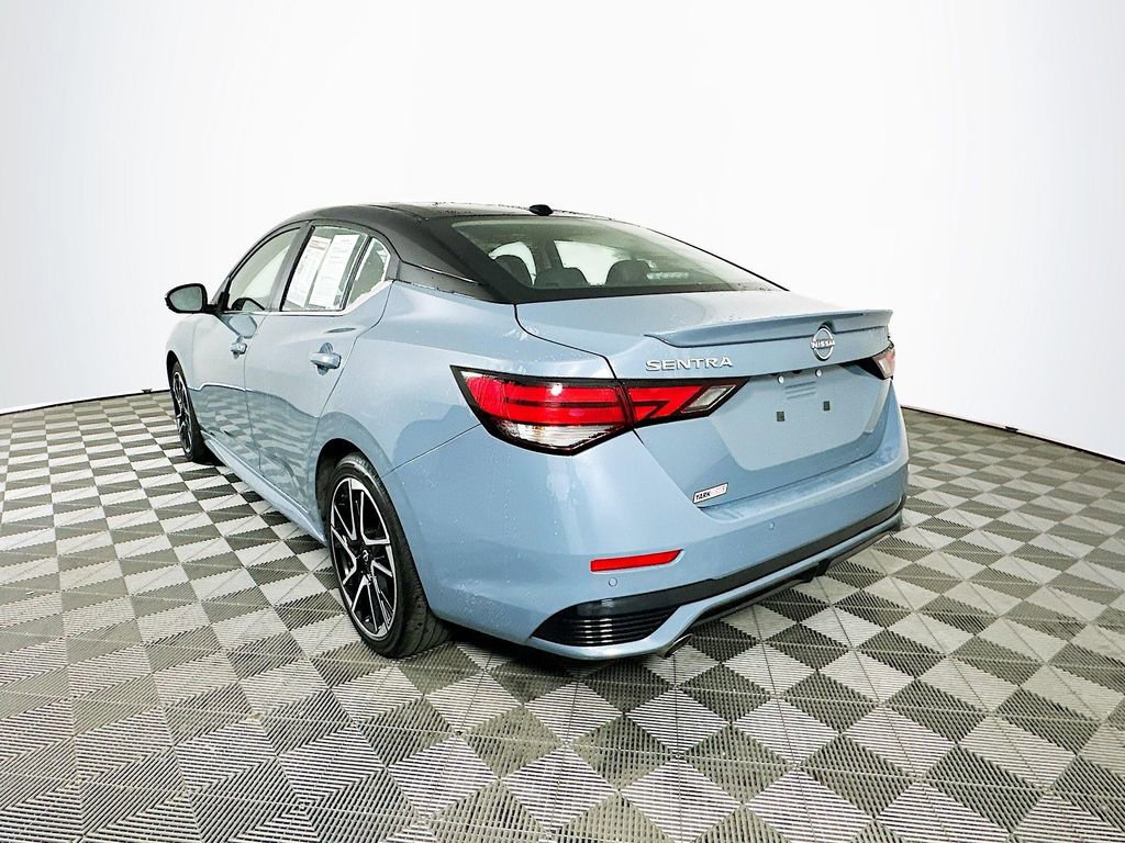 Used 2024 Nissan Sentra SR w/ SR Premium Package image 7