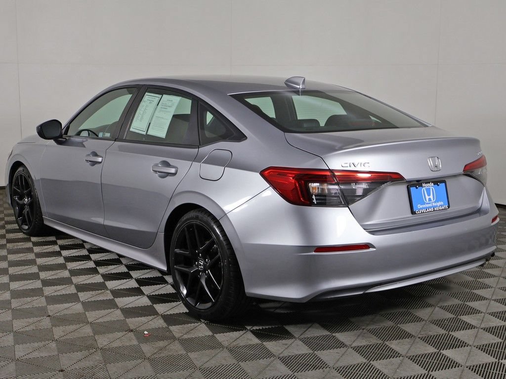 Used 2023 Honda Civic Sport image 6
