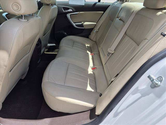 Used 2017 Buick Regal Premium FWD image 19