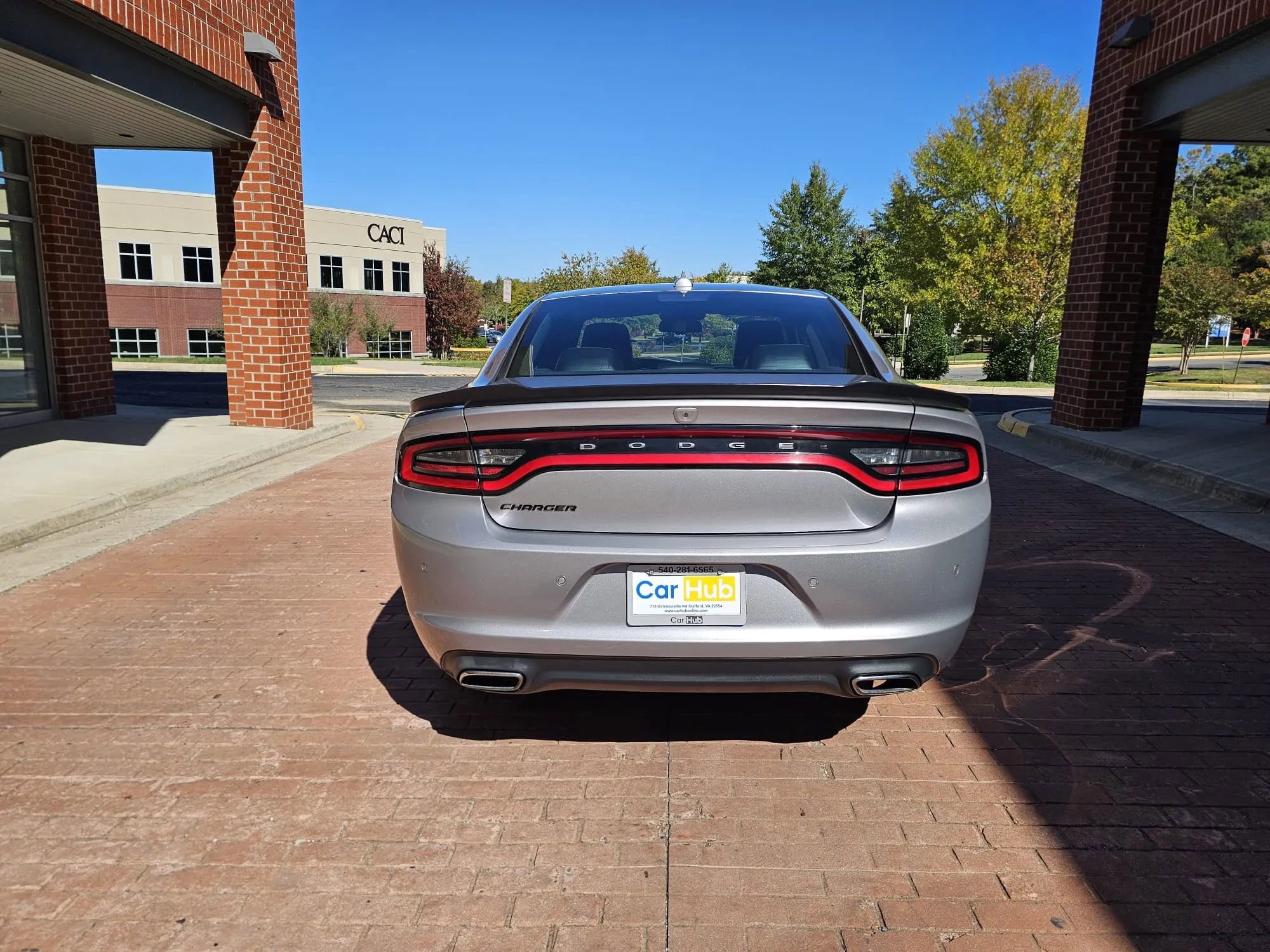 Used 2017 Dodge Charger SXT w/ AWD Plus Group image 5