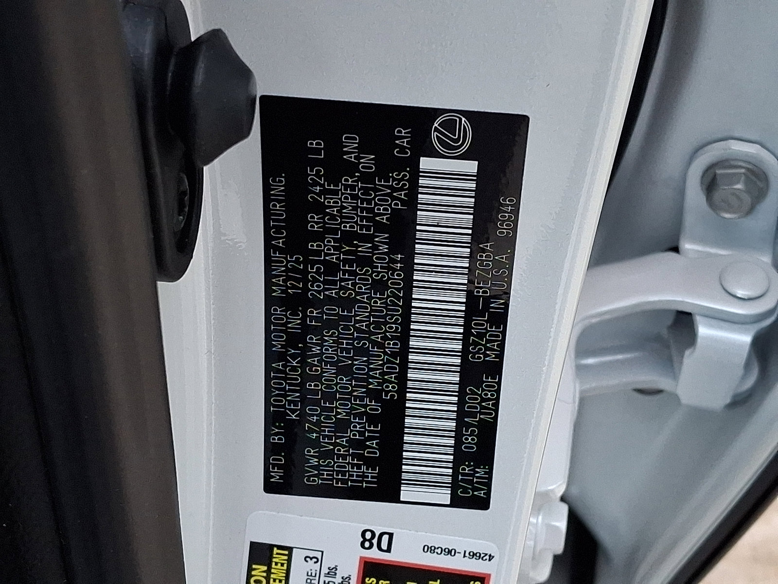 New 2025 Lexus ES 350 Premium image 17