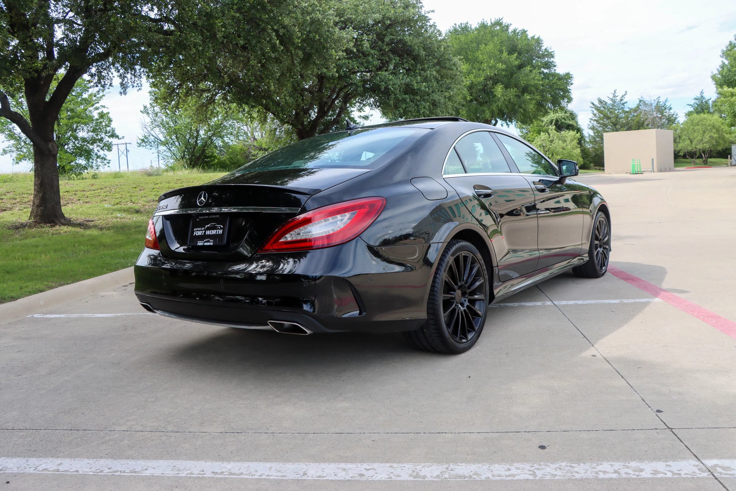 Used 2017 Mercedes-Benz CLS 550 w/ Premium 2 Package image 7