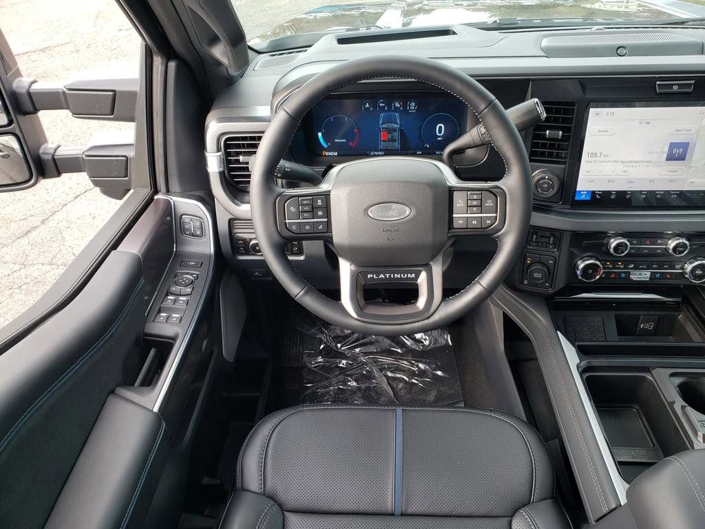 New 2026 Ford F250 Platinum AWD/4WD image 17