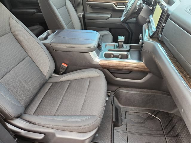 Used 2024 Chevrolet Silverado 1500 RST w/ Z71 Off-Road Package AWD/4WD image 20