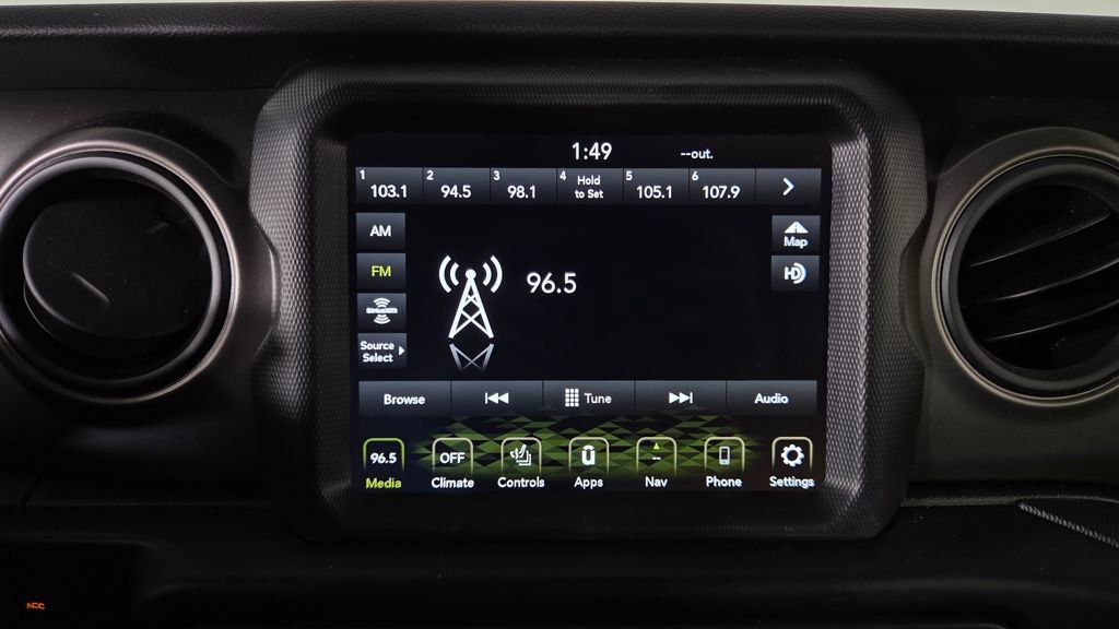 Used 2022 Jeep Gladiator Willys image 20