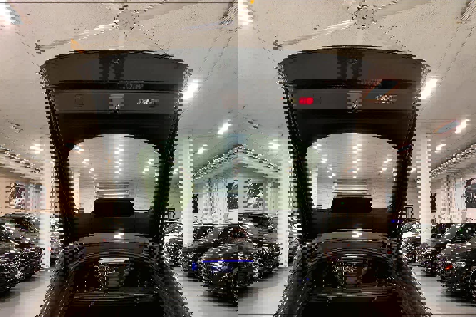 Certified 2023 Mercedes-Benz EQS 450+ EQS 450 image 33