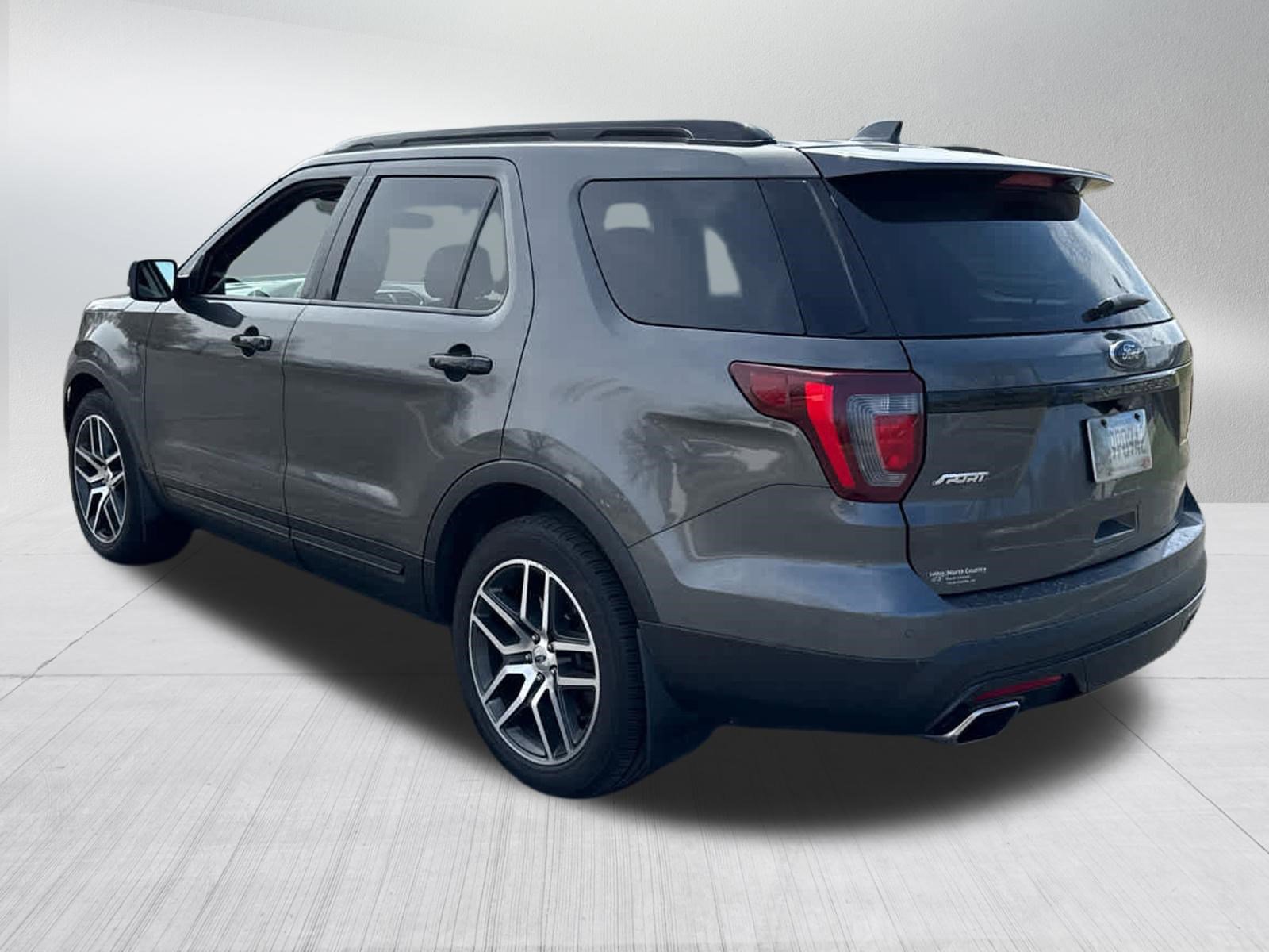 Used 2017 Ford Explorer Sport w/ Equipment Group 401A image 8